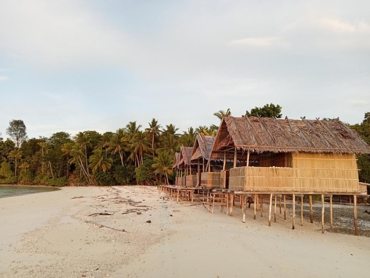 Ransiwor Homestay Kri Exterior photo